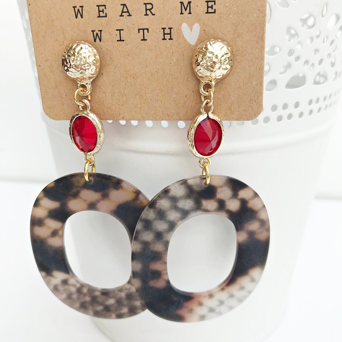 Boho Statement Earrings | Reptile-Look Horn Resin | Red Crystal Drops | Gold-Plated Bohemian Jewelry