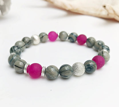 Boho Silver Shell and Jade Beaded Bracelet | Handmade Elastic Women's Jewelry | Gray Pink Gemstone Arm Candy