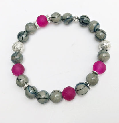 Boho Silver Shell and Jade Beaded Bracelet | Handmade Elastic Women's Jewelry | Gray Pink Gemstone Arm Candy