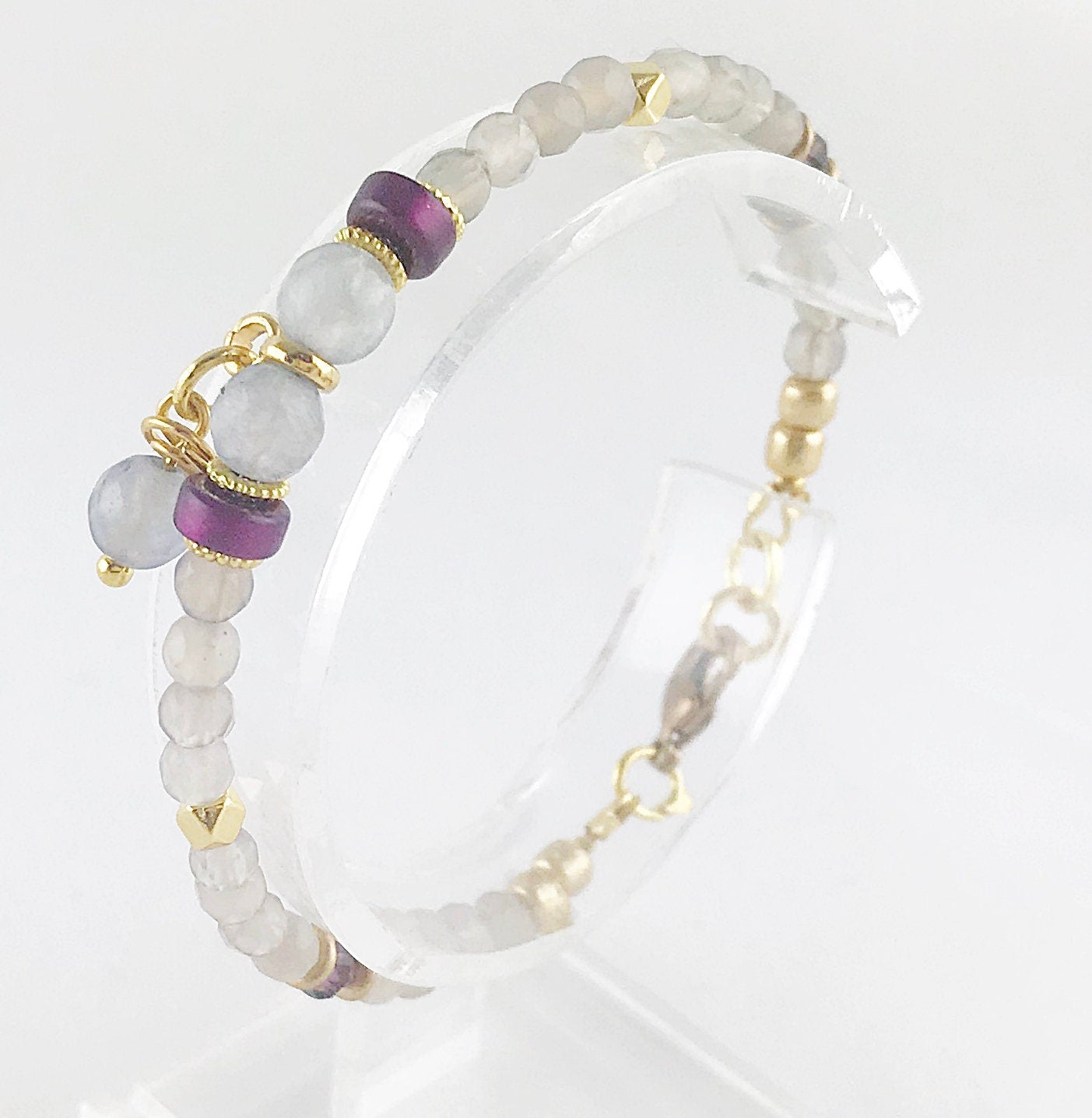 Delicate Gold Agate Bracelet | FABIOLA Boho Gemstone Jewelry for Women | Ibiza Style