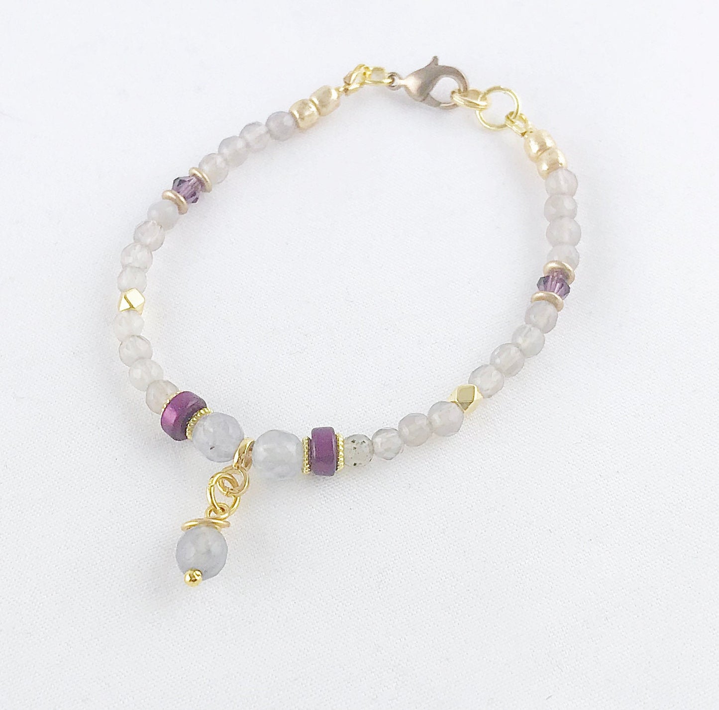 Delicate Gold Agate Bracelet | FABIOLA Boho Gemstone Jewelry for Women | Ibiza Style