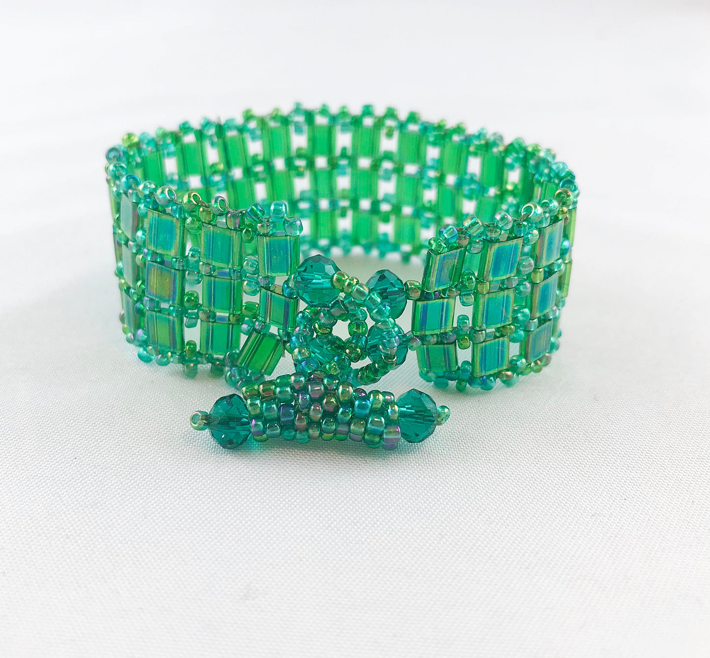 Handmade Emerald Green Peyote Stitch Bracelet | Boho Miyuki Bead Jewelry