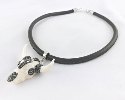 Boho White Skull Leather Necklace | Unisex Ibiza-Style Pendant | 51cm Chain