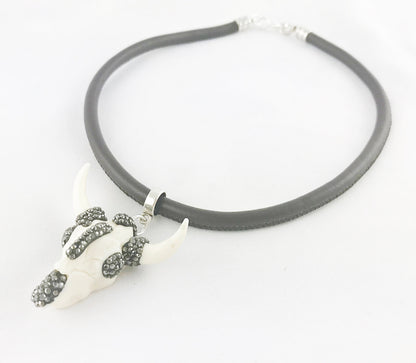 Boho White Skull Leather Necklace | Unisex Ibiza-Style Pendant | 51cm Chain