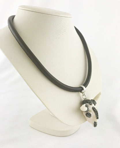 Boho White Skull Leather Necklace | Unisex Ibiza-Style Pendant | 51cm Chain