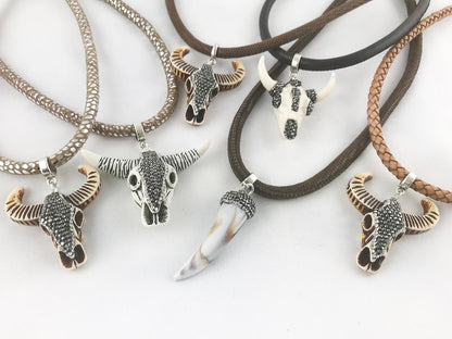 Boho White Bull Leather Necklace | Unisex Bohemian Jewelry | Ibiza-Inspired Nappa Pendant Chain