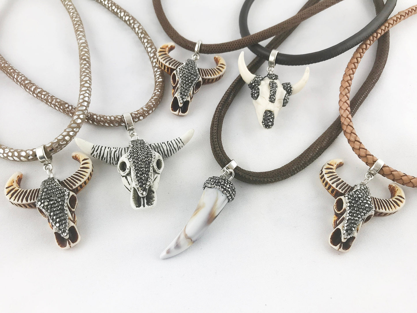 Boho White Horn Leather Necklace | Unisex Ibiza Style Pendant | Hippie Jewelry