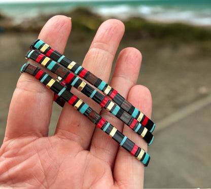 Geometric Beaded Bracelet | Boho Ibiza Jewelry | Gold Black Turquoise Red | Slim Bangle for Women